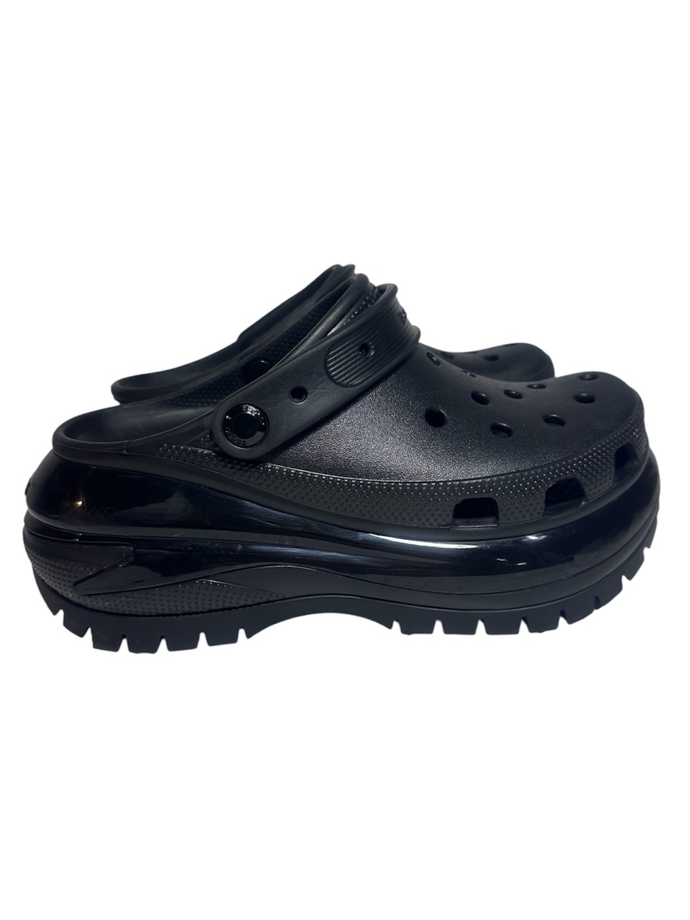 Crocs black Mega Crush platform clogs women’s 8
